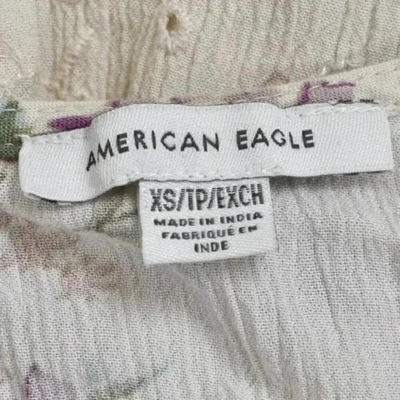 American  Eagle Floral Romper Wrap Front Cream Playsuit Cottage Core Size XS - Picture 11 of 16